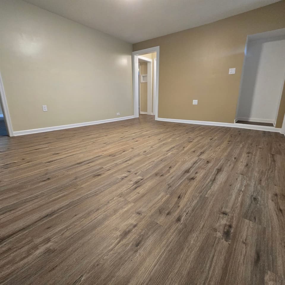 450 Wades Lane, photo 19 of 35