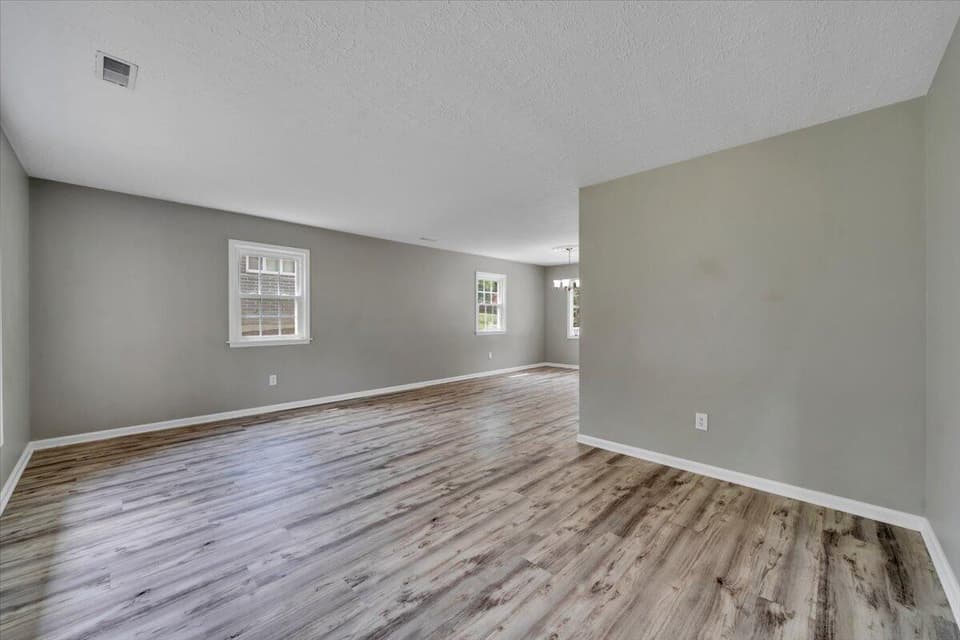 345 Turpin Walk SE, photo 16 of 37