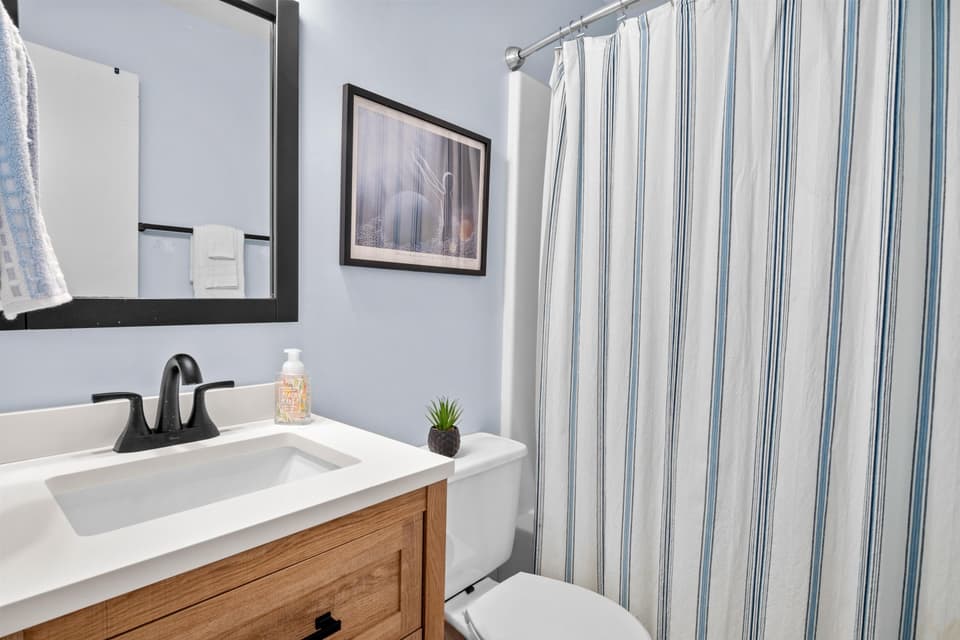 130 Somerset Street, photo 39 of 40
