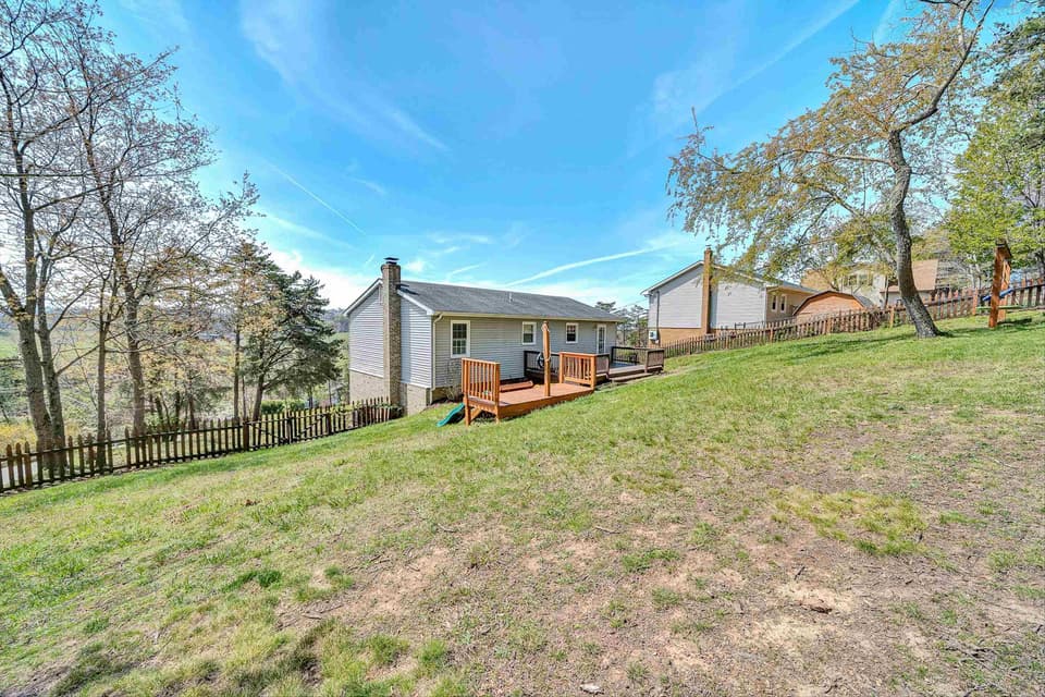 385 Tanglewood Drive SE, photo 33 of 40