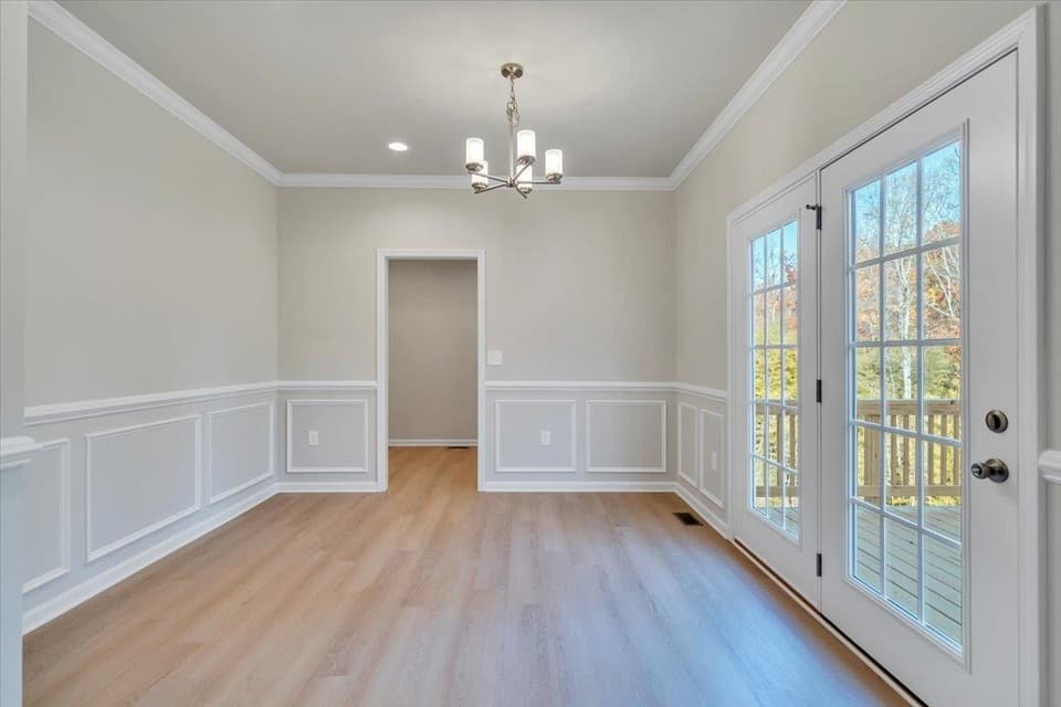 1555 Kensington Way, photo 15 of 38