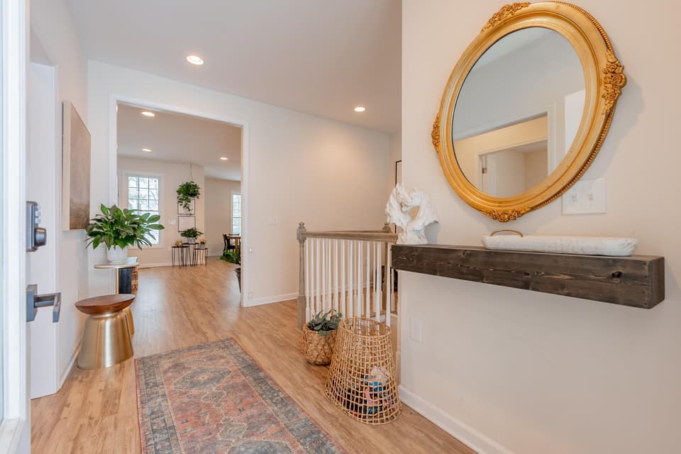 1350 Flint Drive, photo 6 of 40