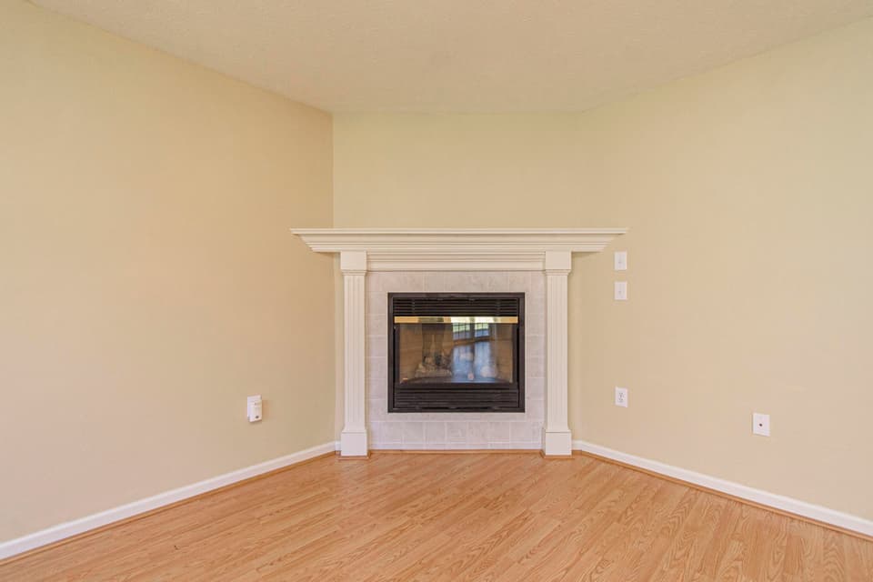 1130 Cassatt Ln, photo 20 of 39