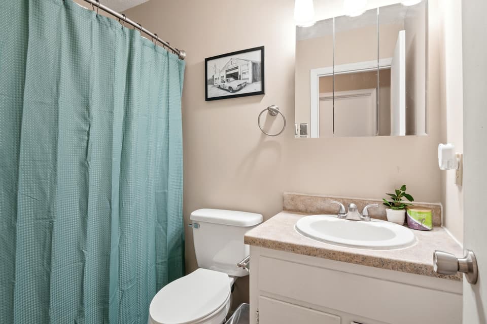 415 Tomahawk Drive, photo 20 of 40