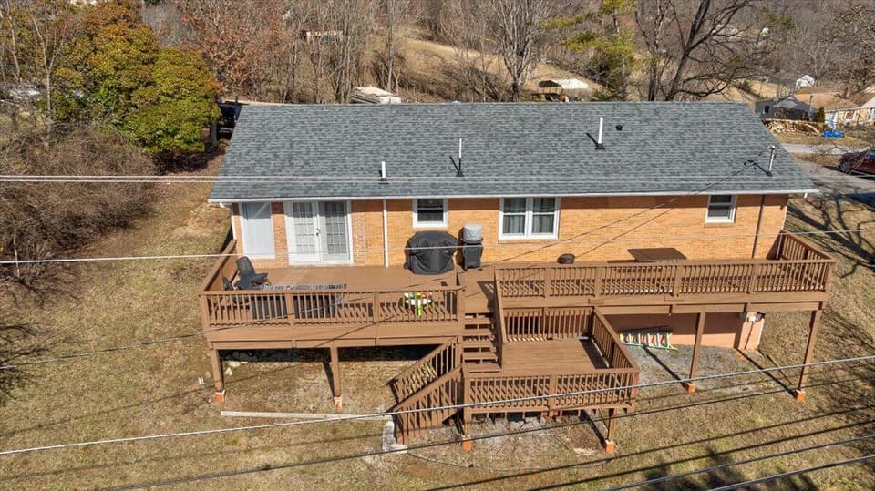375 Mt Pleasant Rd SE, photo 16 of 40