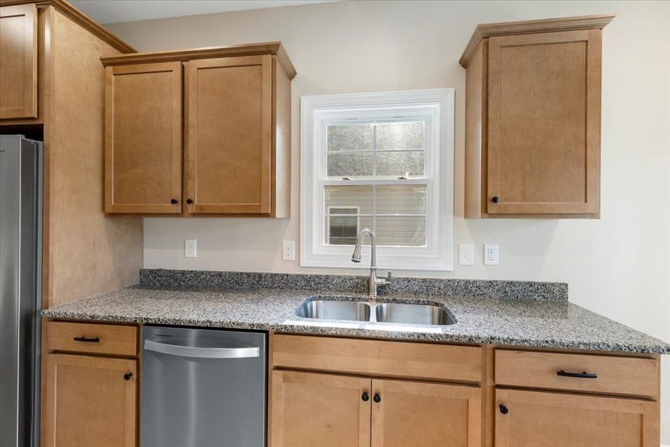 120 Vinnie Avenue NW, photo 9 of 33