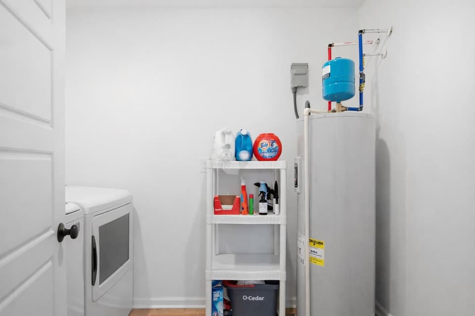 165 Ash Drive, photo 21 of 40