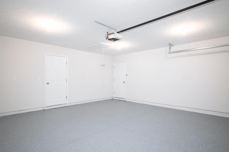 2050 Glade Drive SE, photo 25 of 34