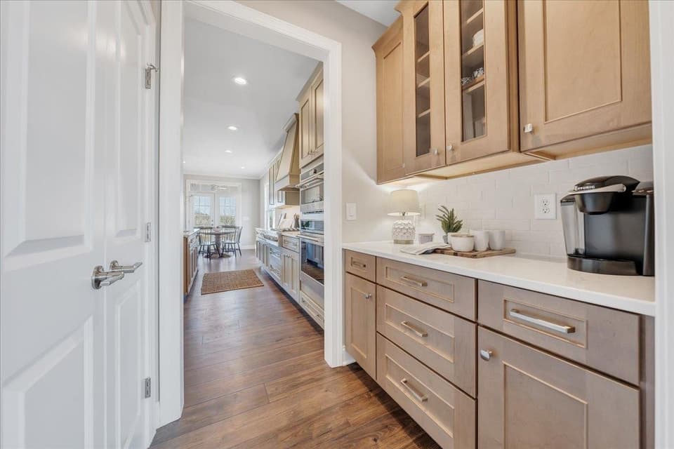1126 Round Meadow Drive, photo 11 of 40