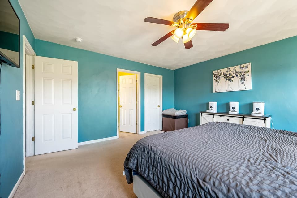210 Berkshire Drive, photo 38 of 40