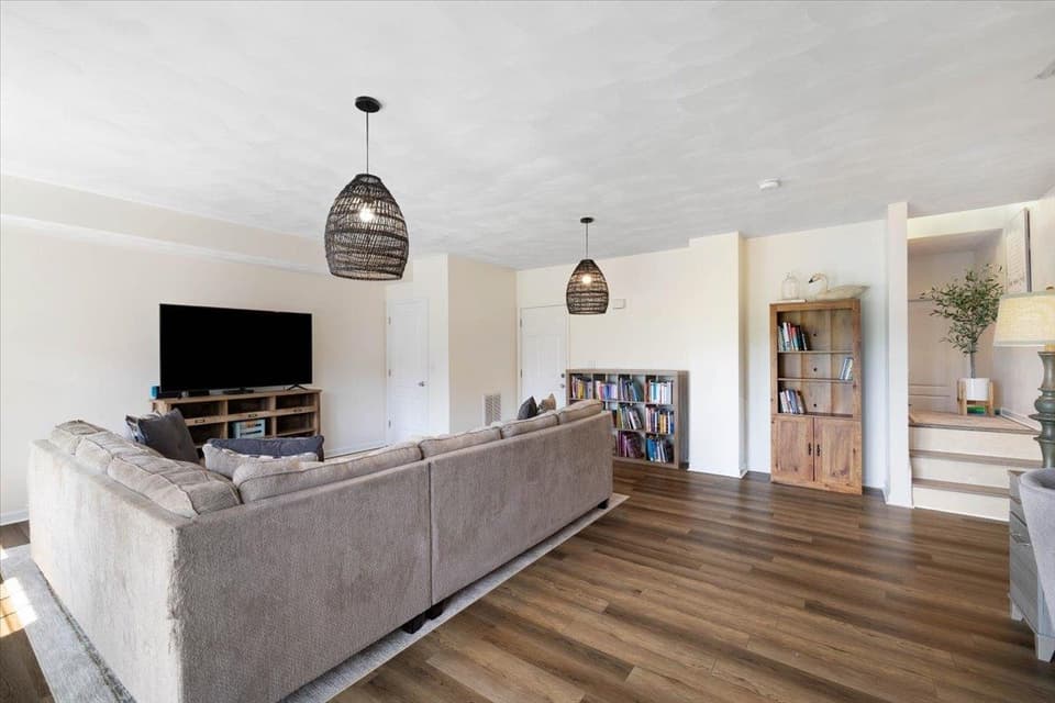 75 Copper Beach Court, photo 26 of 40