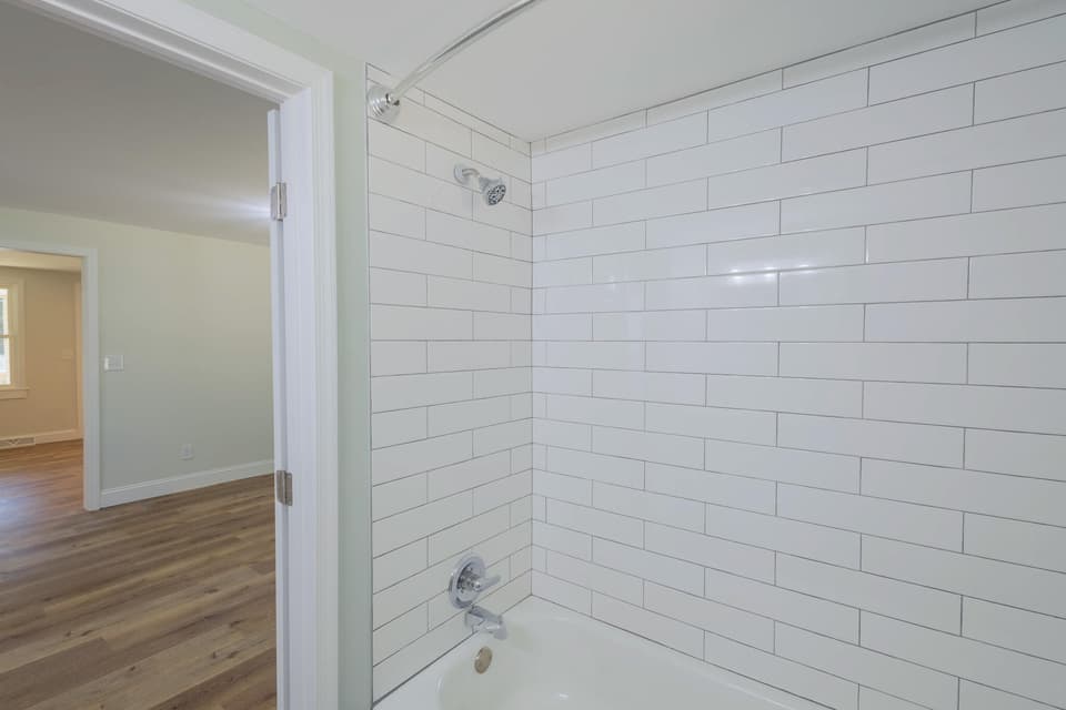 630 School Lane, photo 24 of 33
