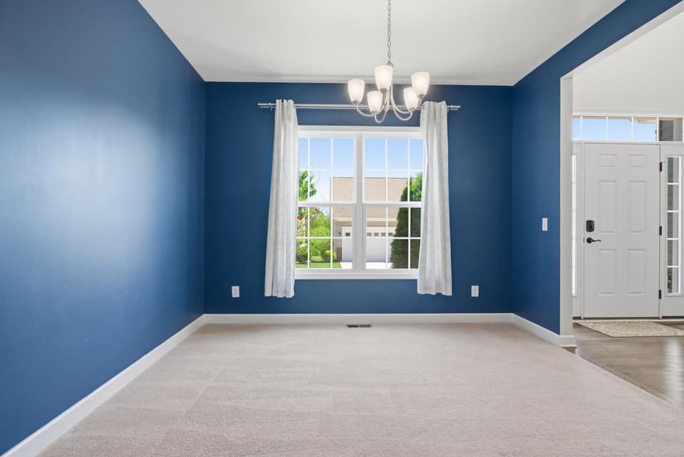 625 Dewdrop Lane, photo 12 of 40