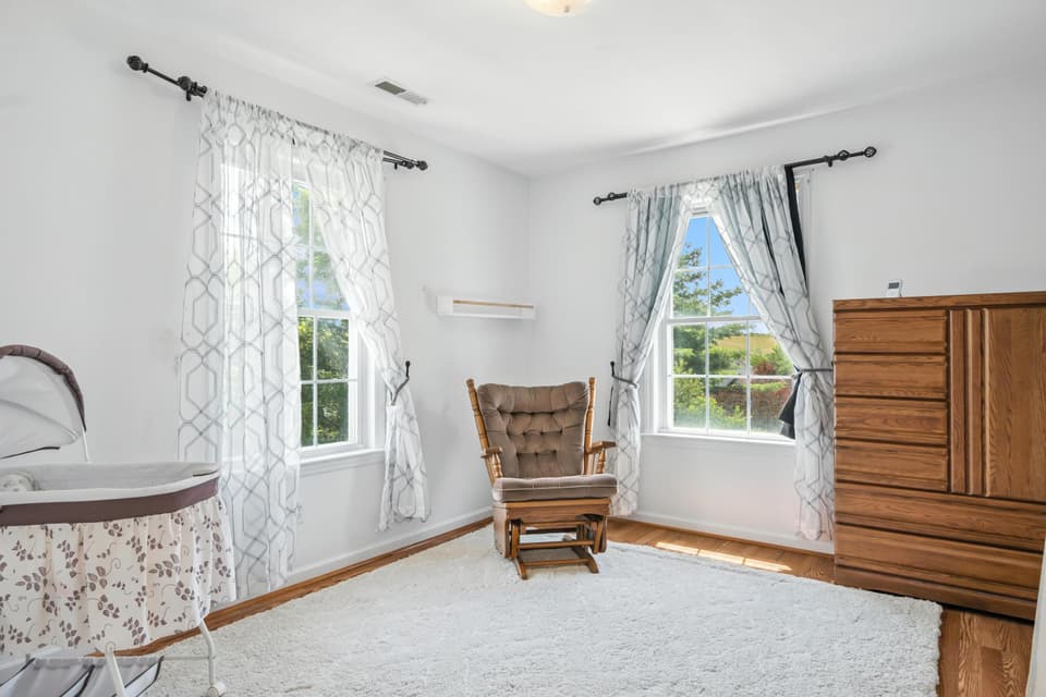 50 Sapphire Avenue, photo 29 of 39