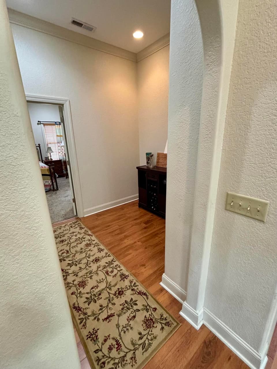 105 Alexa Ln, photo 15 of 39