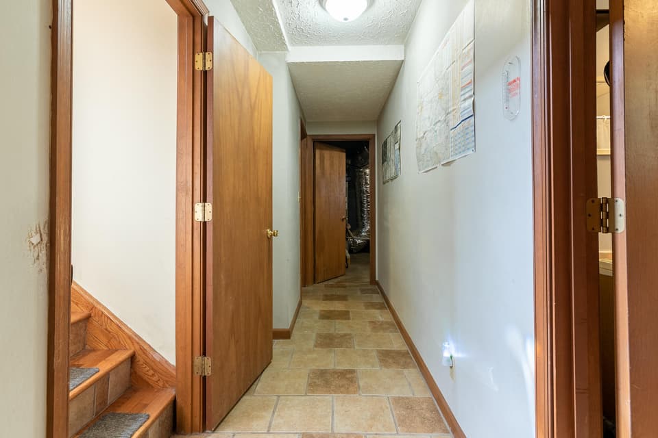 700 Black Bear Run Rd, photo 22 of 39
