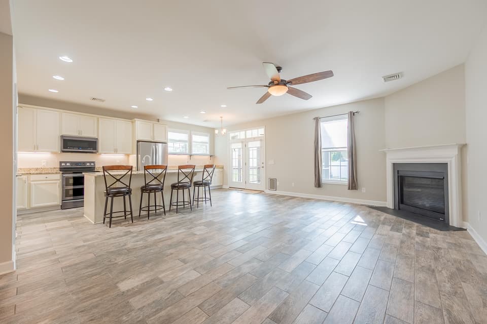 510 Dewdrop Lane, photo 19 of 40