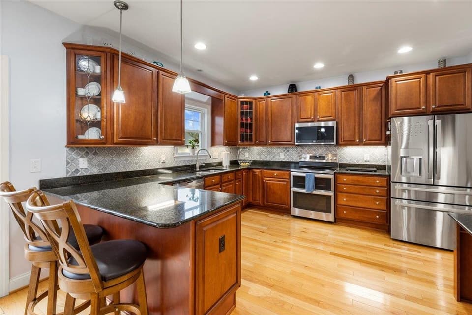 300 Roudabush Drive NW, photo 13 of 40