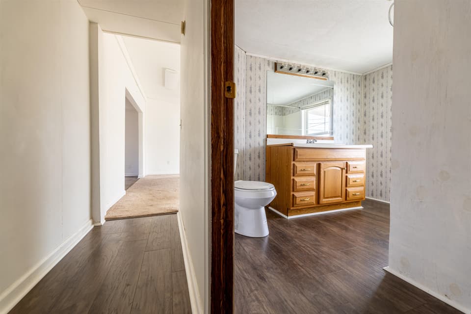 740 Montgomery Street, photo 13 of 23
