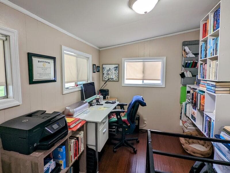 403 Lester Street, photo 14 of 38