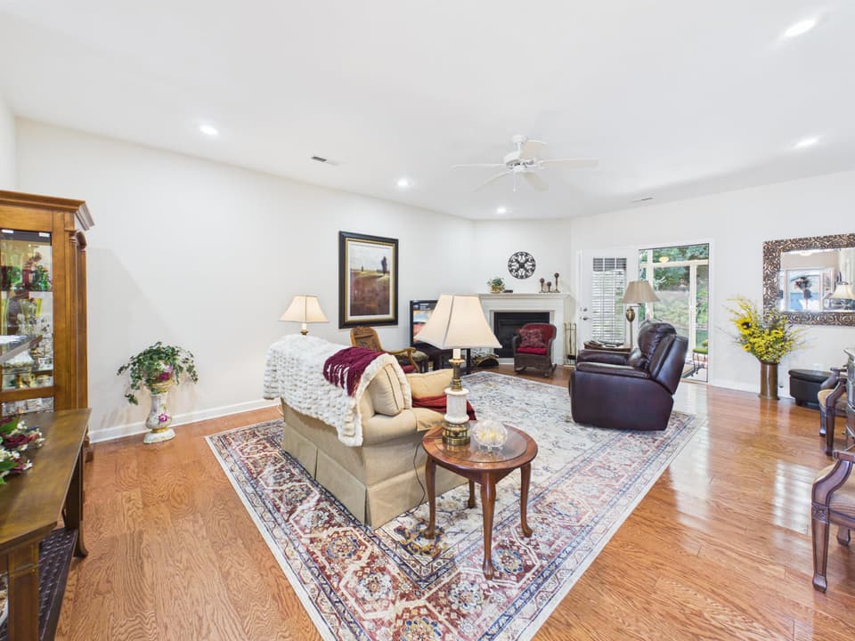 250 Vinnie Avenue, photo 18 of 40