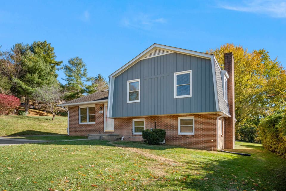 505 Willow Drive, photo 38 of 40