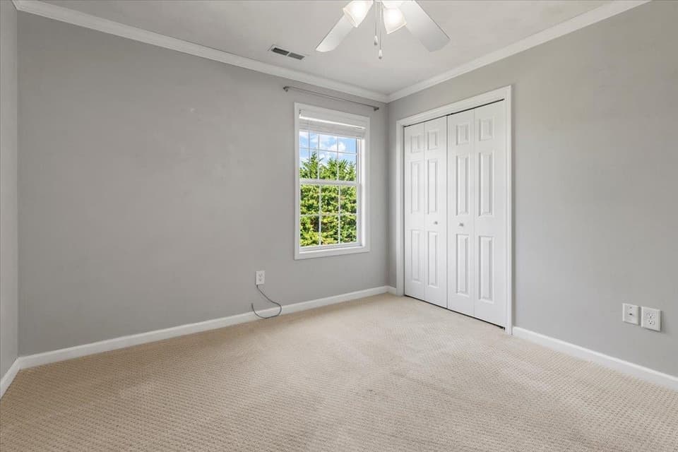 305 Sequoia Circle, photo 24 of 40