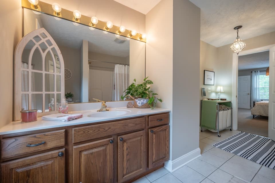 420 Tall Oak Boulevard, photo 26 of 40