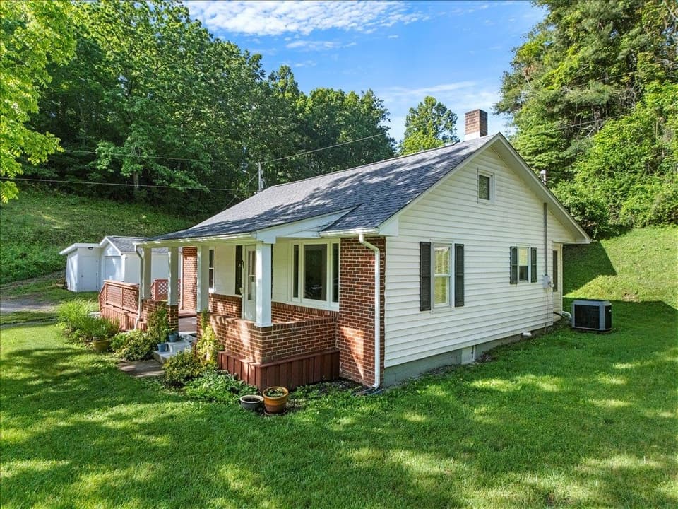 2537 Rosemary Road, photo 39 of 40