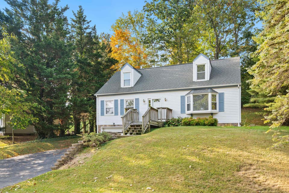1305 Chestnut Drive, photo 36 of 40