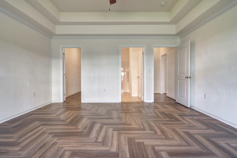 160 Roudabush Drive, photo 19 of 34