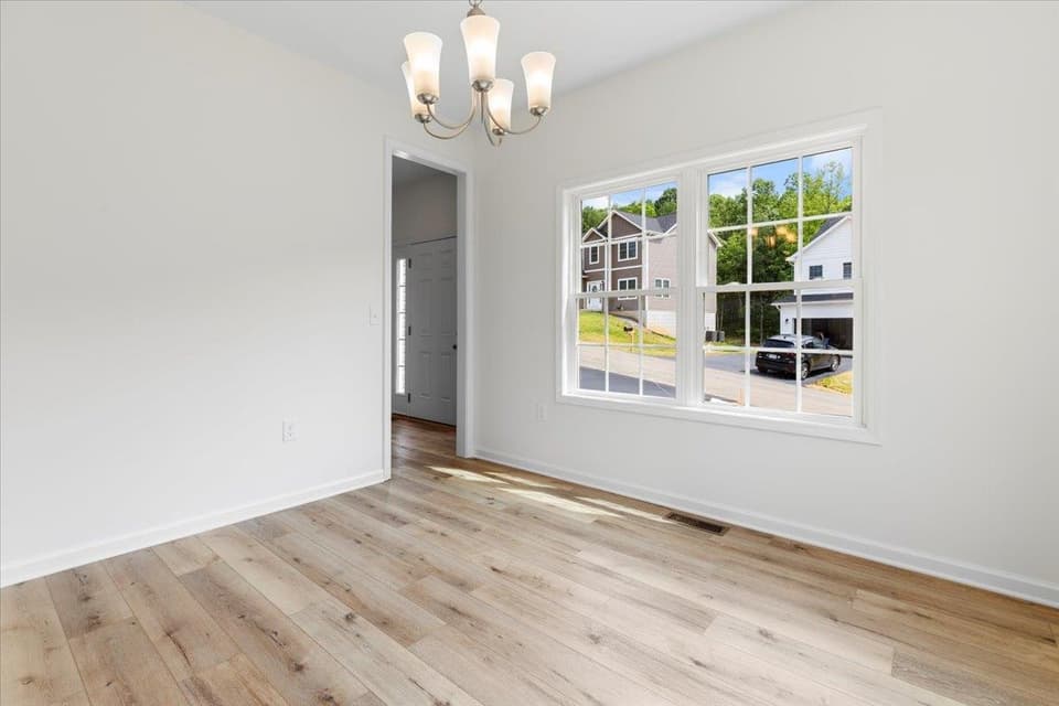 1481 Walnut Ridge Road, photo 12 of 40