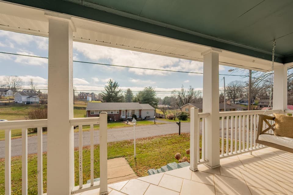 540 Ellett Road, photo 9 of 40