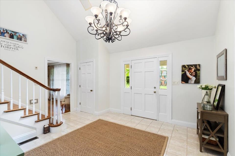 245 Emerald Boulevard, photo 13 of 40
