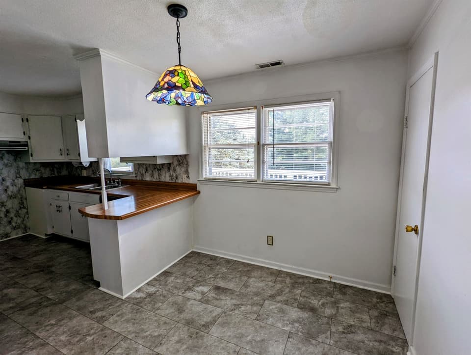 1627 Mud Pike Road, photo 11 of 27