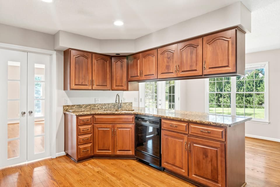 175 Ruby Court, photo 12 of 40