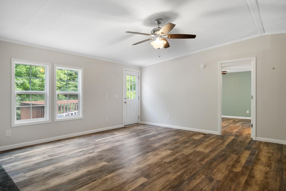 1670 Bow Hill Road, photo 4 of 33