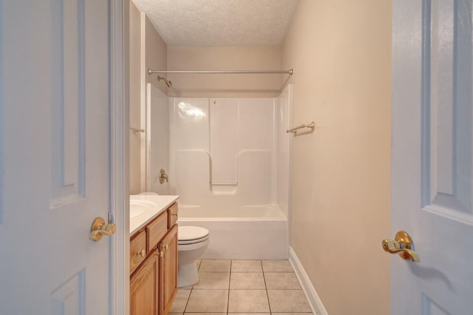 295 Tall Oak Boulevard, photo 31 of 34