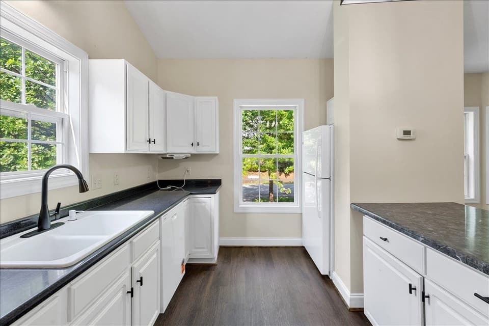1215 Orange Leaf Court, photo 21 of 40