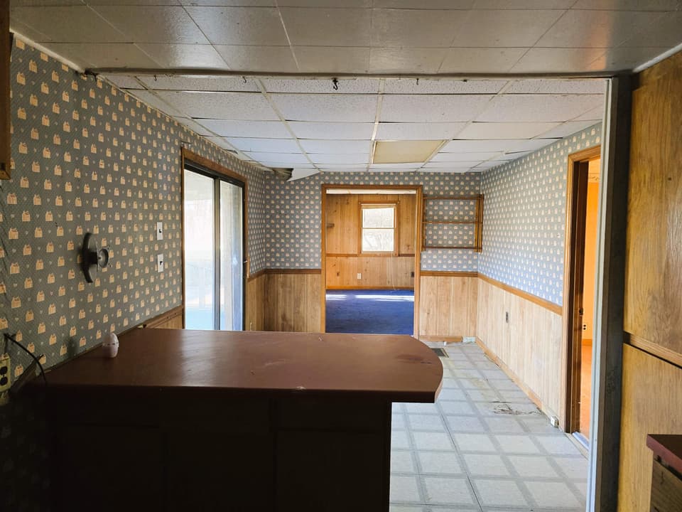 208 Easy Street, photo 20 of 39