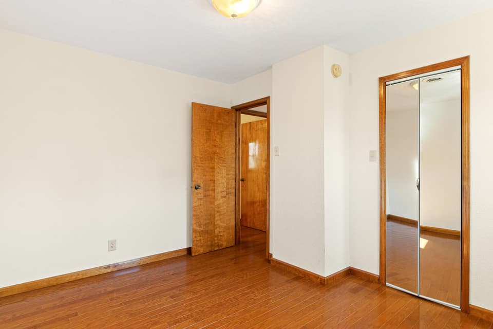 4550 Wayside Drive, photo 36 of 40
