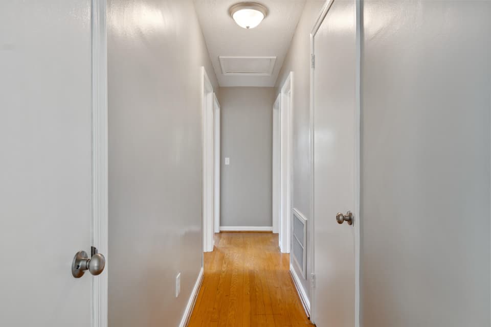 660 Colhoun Street, photo 20 of 35