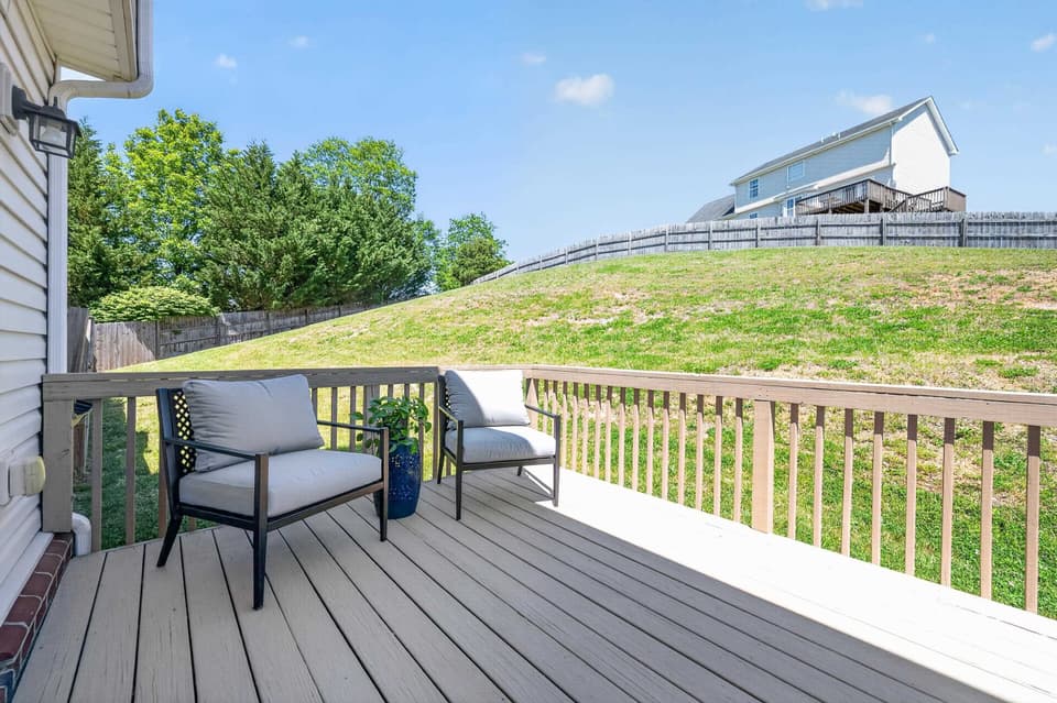 475 Majestic Drive, photo 14 of 40