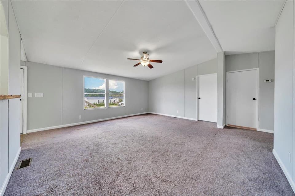 1631 Blue Spruce Drive, photo 4 of 33