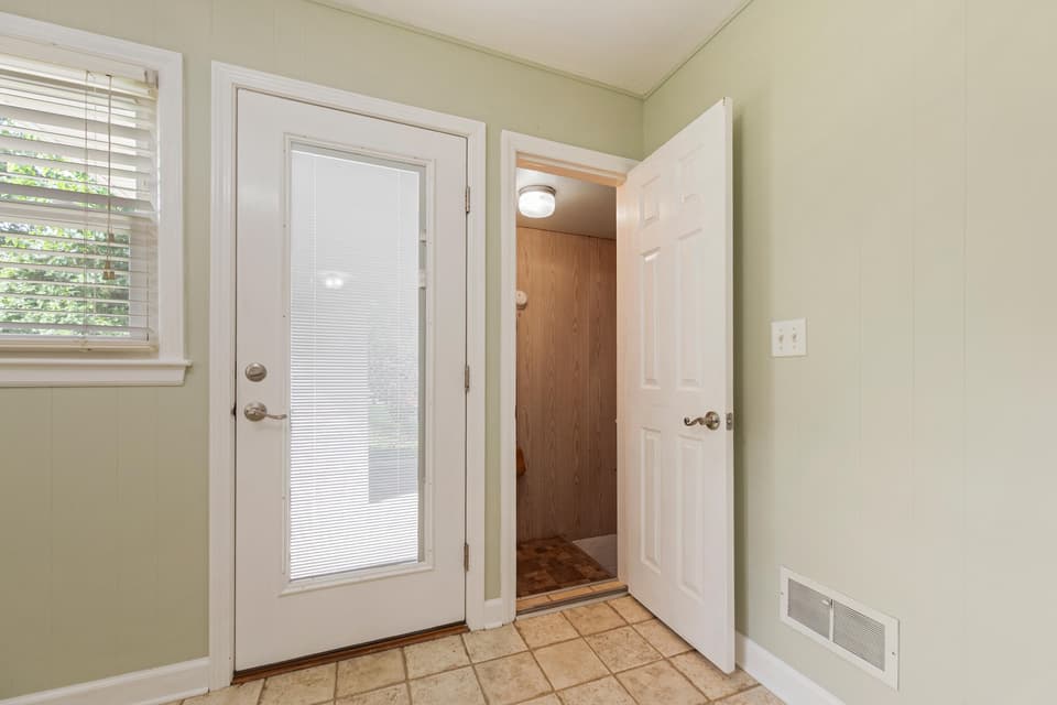 108 Third Street, photo 31 of 40