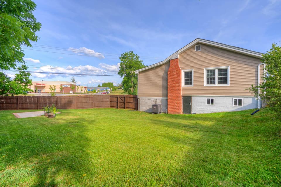 1215 Moose Drive, photo 28 of 28
