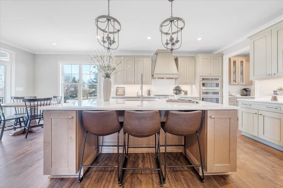 1126 Round Meadow Drive, photo 18 of 40