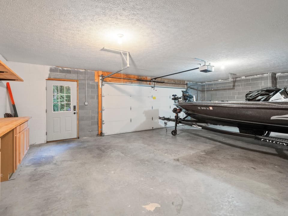 60 Wood Ridge Drive, photo 33 of 40