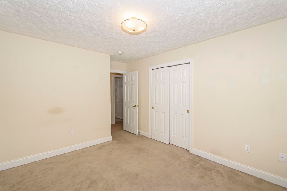 855 Oak Tree Boulevard, photo 19 of 31
