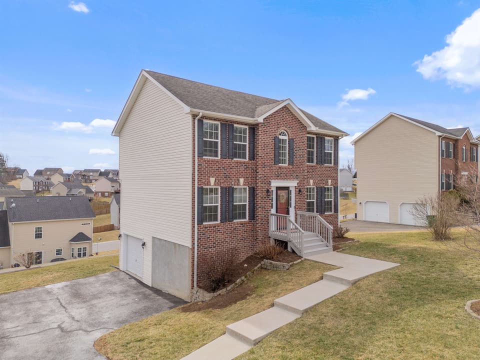 615 Keystone Drive, photo 39 of 40